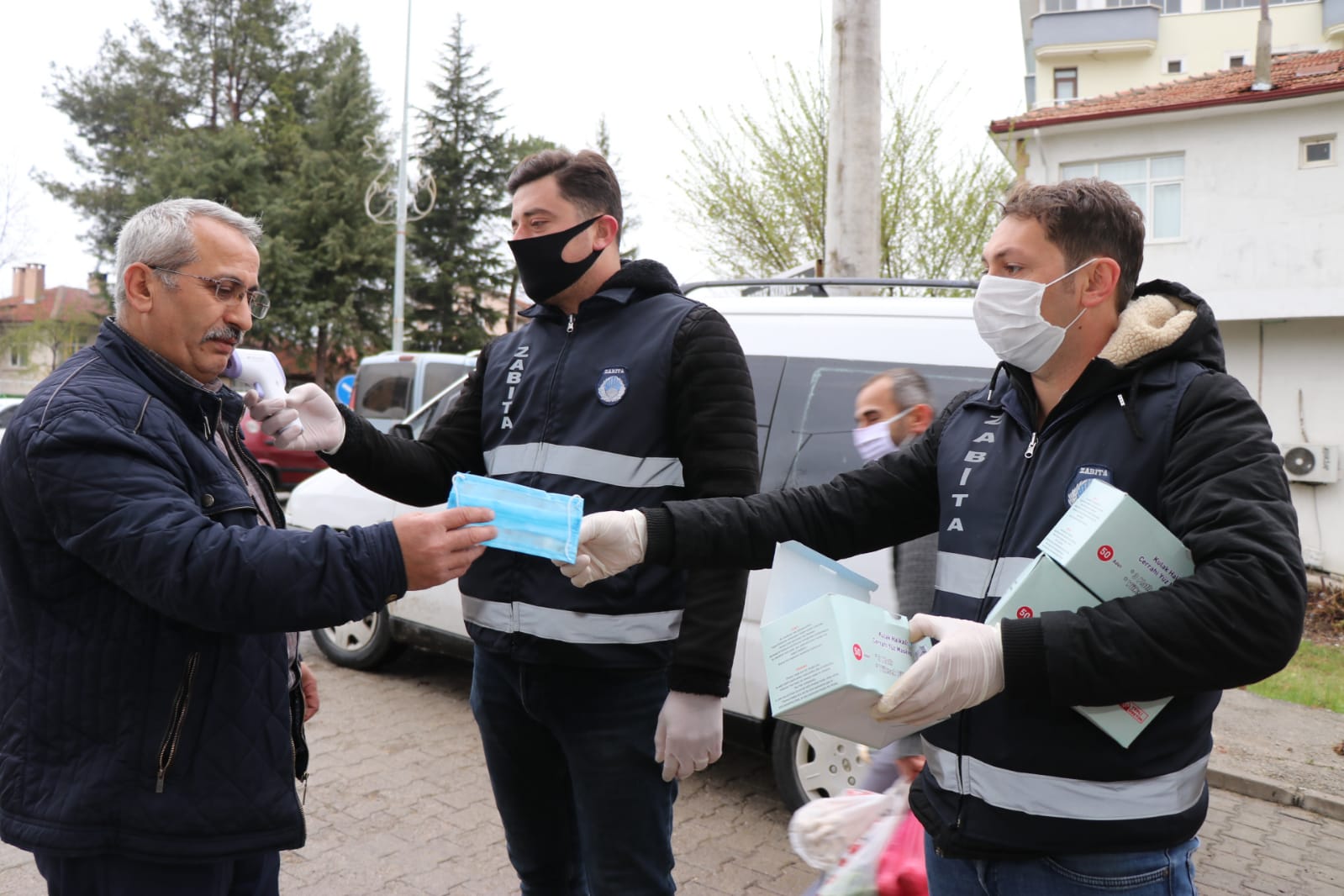 KAVAK PAZARI KORONAVİRÜSE KAPALI